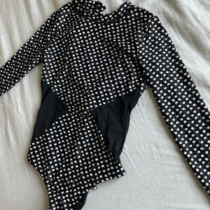 oneill ella ditsy long sleeve one piece 🥥